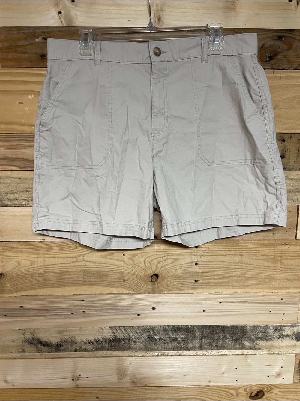 Eddie Bauer size 12 Tan High Waisted 5” Chino Shorts with Pork Chop Pockets